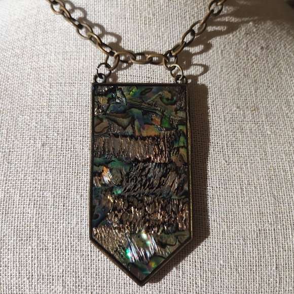 Mosaic Tiled Sheet of Abalone Matte Hardware and Chain Necklace - Picture 11 of 11